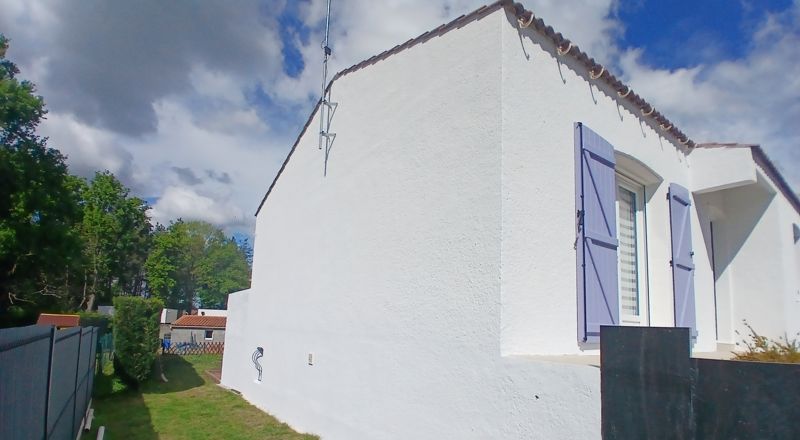 Ravalement et peinture de façade à Rom 79120
