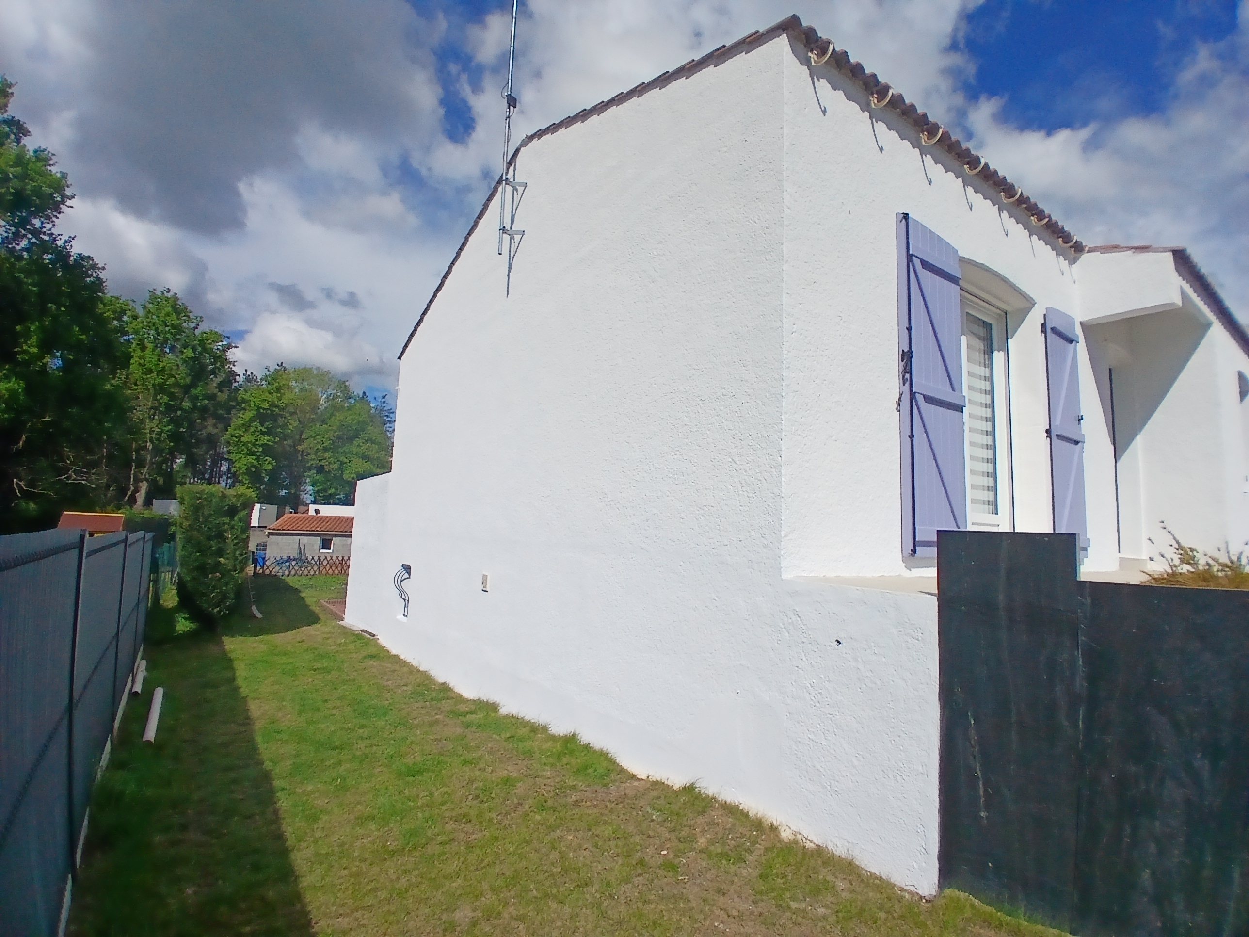 Ravalement de facade saint coutant 79120 après